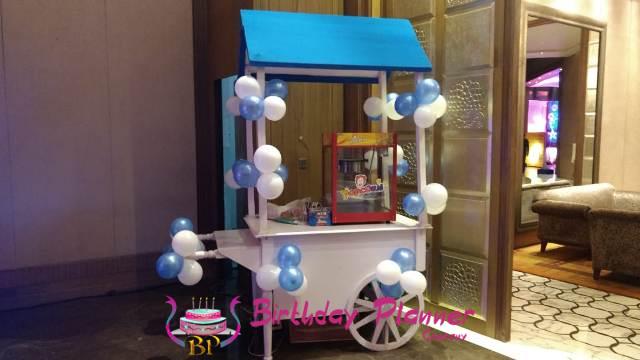 You are currently viewing Why you should hire popcorn machine on rent for birthday parties & events?