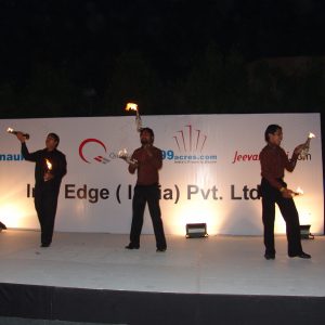 Juggler For Events And Birthday Party Juggler For Events And Birthday Party